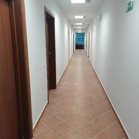 Apartament Natura 酒店 *